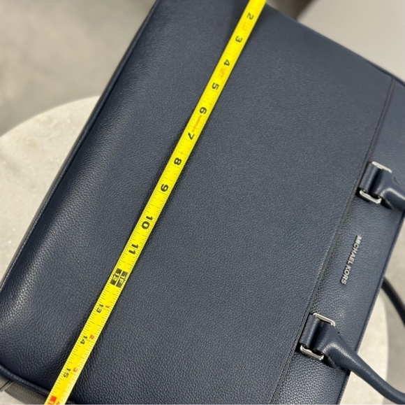 Michael Kors Navy briefcase men - Picture 11 of 12